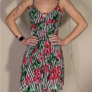 Floral pattern dress
